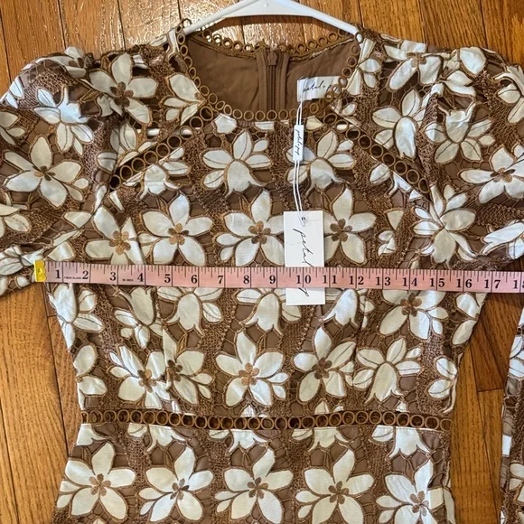 Floral Lace Maxi Dress in Brown and White - Picture 6 of 9